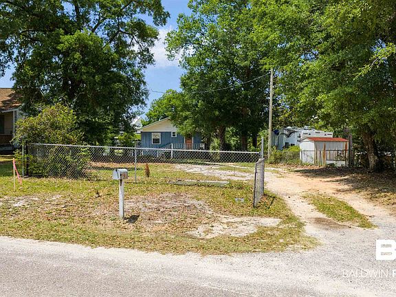 2nd image of 13945 Fish River Acres Cir