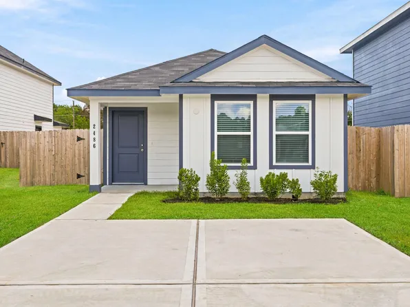 2486 Twin Ct, Splendora, TX 77372