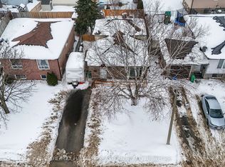 488 Crystal Dr, Peterborough, ON K9J 8G8