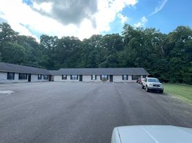 Golden View Apts