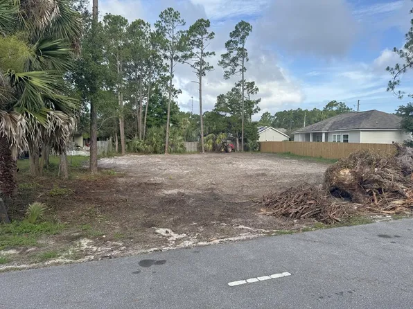 3316 Garrison Ave, Port Saint Joe, FL 32456