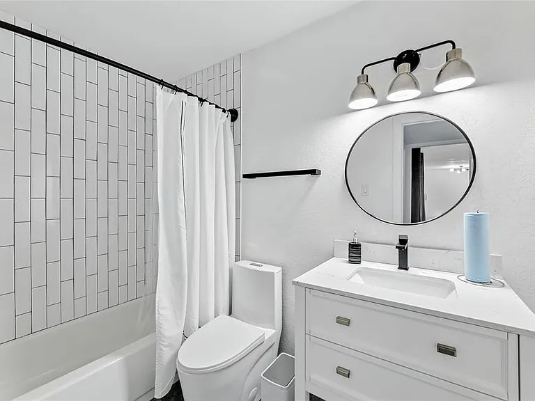 8600 Fathom Cir #24032403 — Photo 10