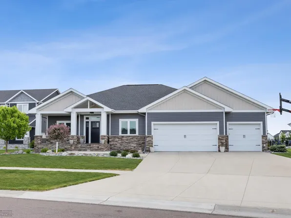 2092 67th Ave S, Fargo, ND 58104