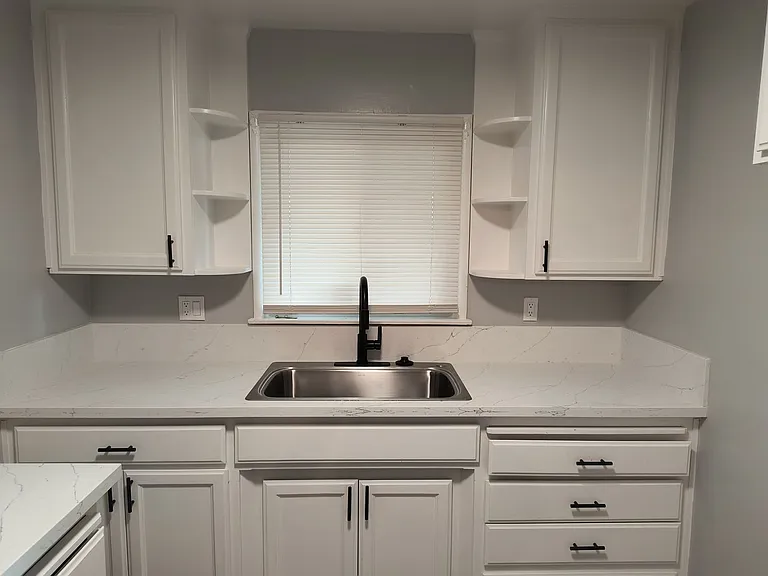 3636 Alberta Ave — Photo 9