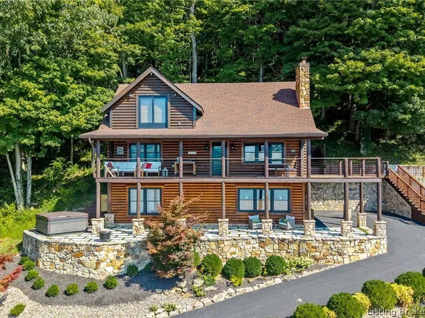 5113 Stoneview Drive, Charlestown, IN 47111