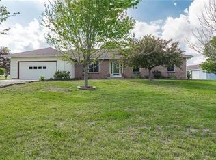 1896 N 1200th Rd, Eudora, KS 66025