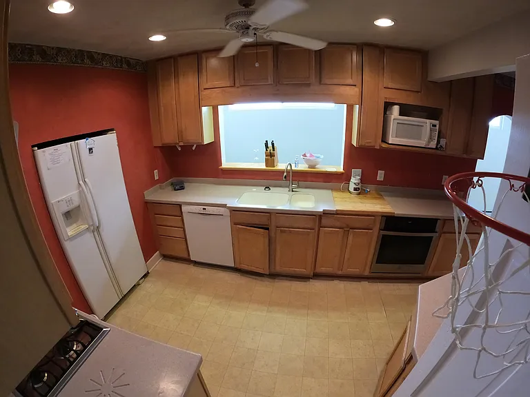 1600 Cedar Ln — Photo 23