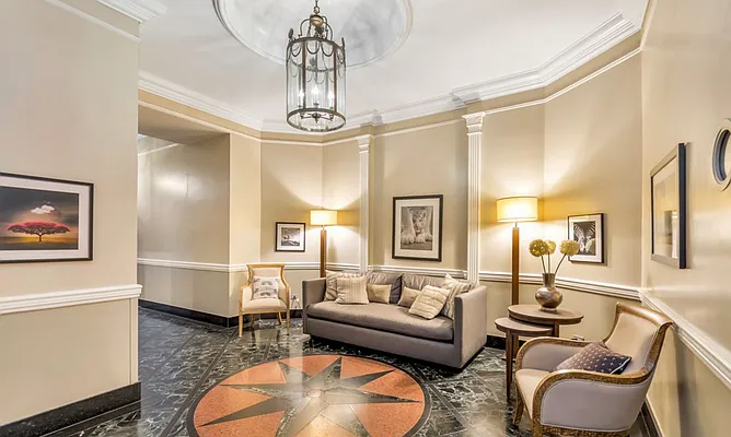 Rented by REAL New York | media 10