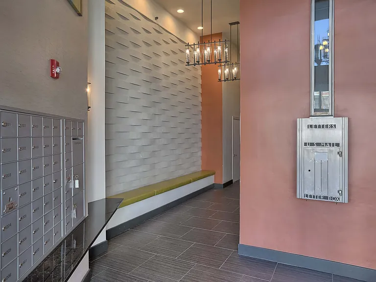 231 State St #204 — Photo 4