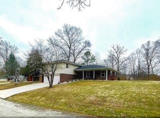 100 White Oak Ct, Russell, KY 41169