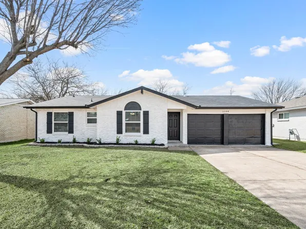 1108 Laurelhill Ct, Arlington, TX 76015