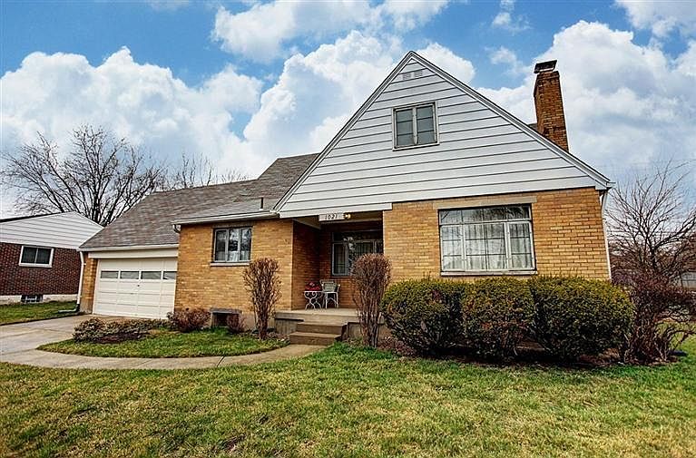 1st image of 1021 Larriwood Ave