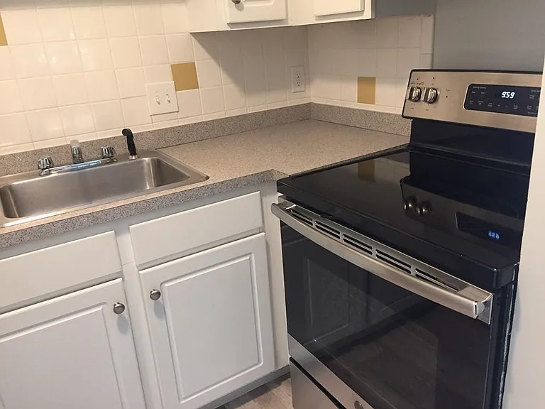 100 Tremont St #7 — Photo 8