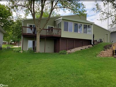1002 S 15th St, Clear Lake, IA, 50428