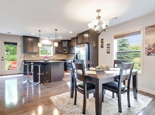 3479 Chestnut Ln, Eagan, MN 55123