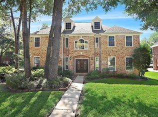 16623 Avenfield Rd, Tomball, TX 77377