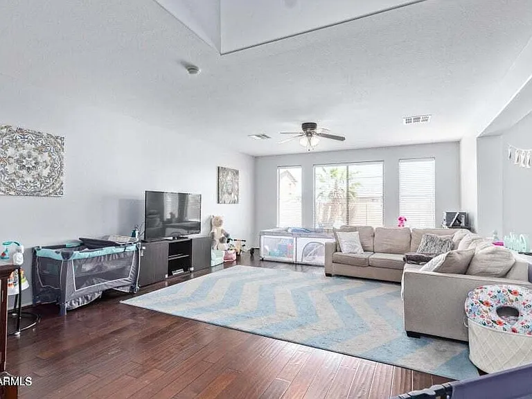 36840 W Oliveto Ave — Photo 4