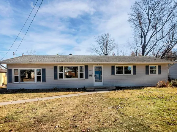1211 S Duncan St, Marion, IL 62959