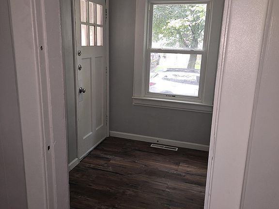 Front entry way