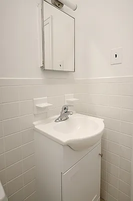 Rented by CG Realty | media 13