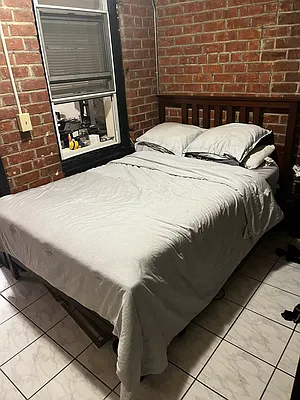 Rented by City Connections Realty | media 8