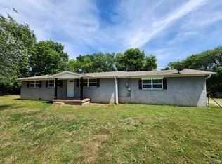 416 S Main St, Ada, OK 74820