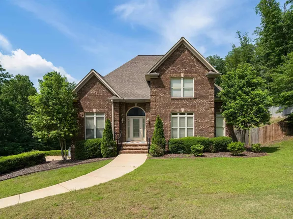 49 Fern Ln, Springville, AL 35146
