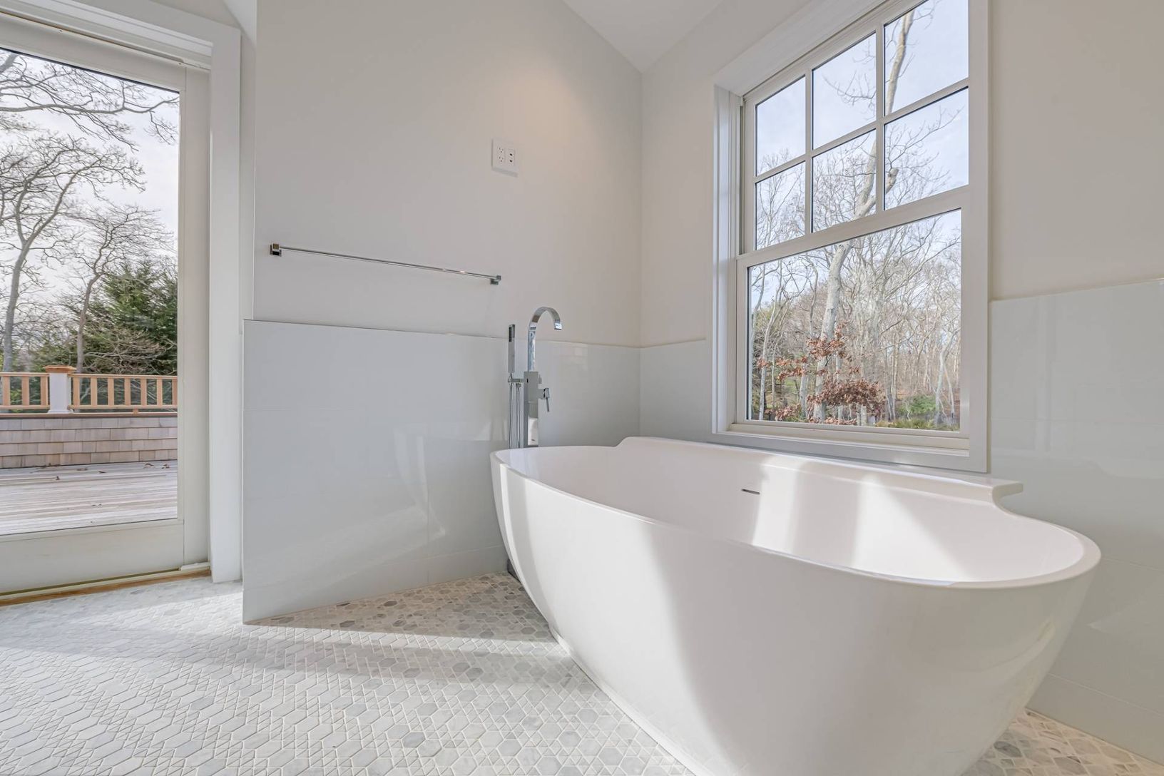 Primary bath soaking tub