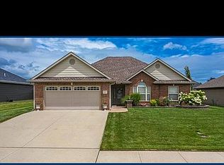 3607 Chestnut Dr, Columbia, MO 65202
