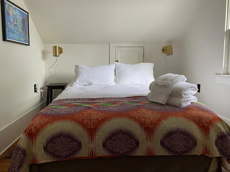 4534 N Kerby Ave — Photo 14