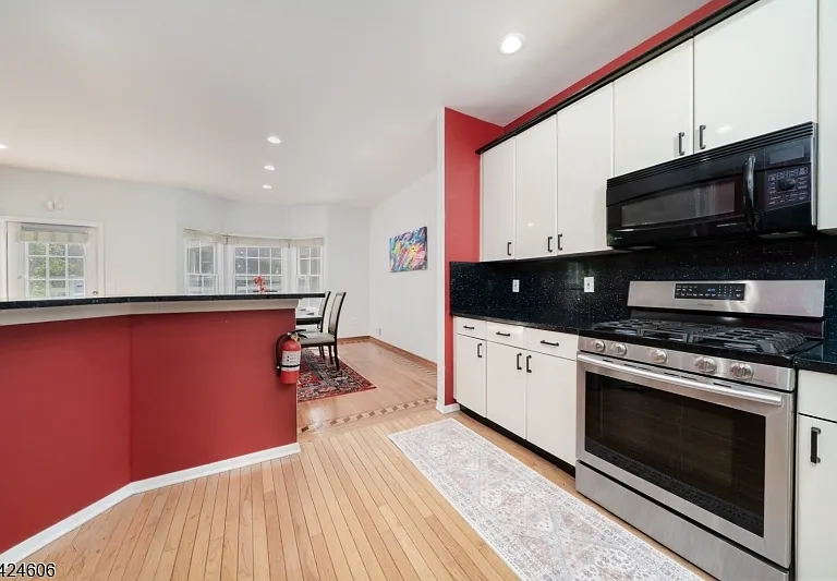 20 Pine Valley — Photo 12