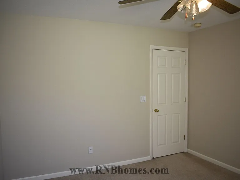 2400 Carr Ct — Photo 21