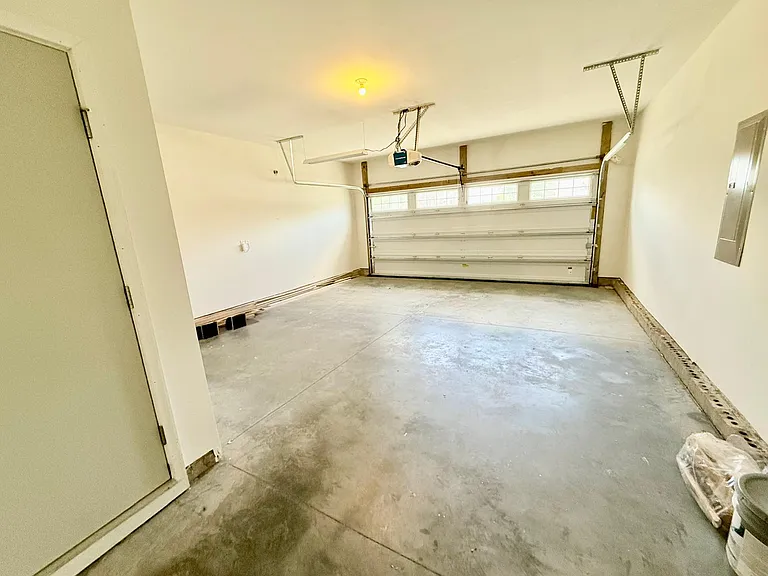 4909 Grace View Dr — Photo 26