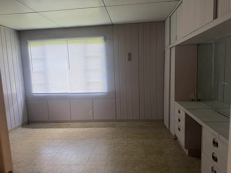 2309 Aster St — Photo 5