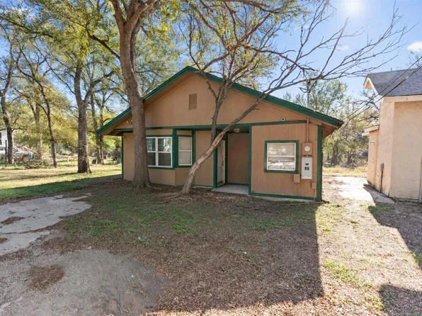 151 High Ridge Dr, Del Valle, TX 78617