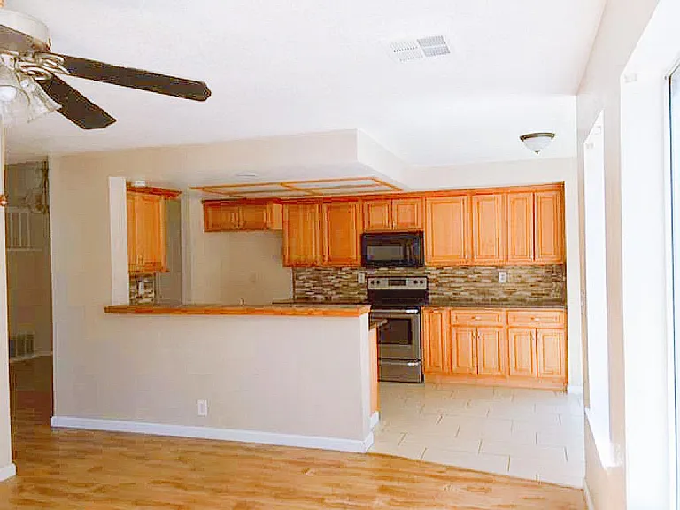 5257 Country Forge Ln — Photo 14