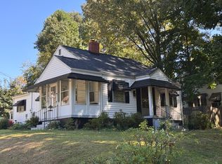 601 Park Ter, Greensboro, NC 27403