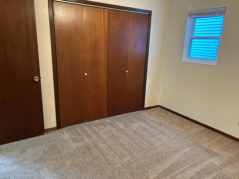 1216 W Jefferson St #5 — Photo 8