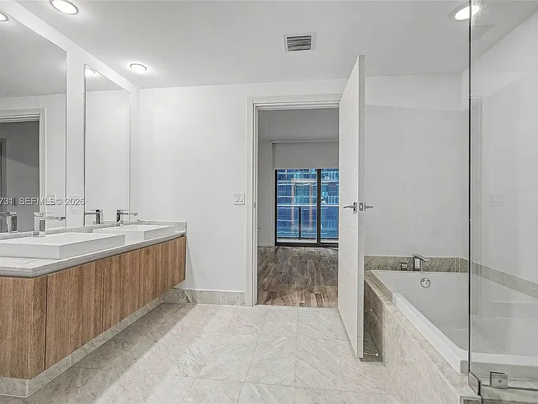 801 S Miami Ave #1206 — Photo 8