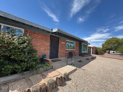 5242 E 2nd St, Tucson, AZ, 85711
