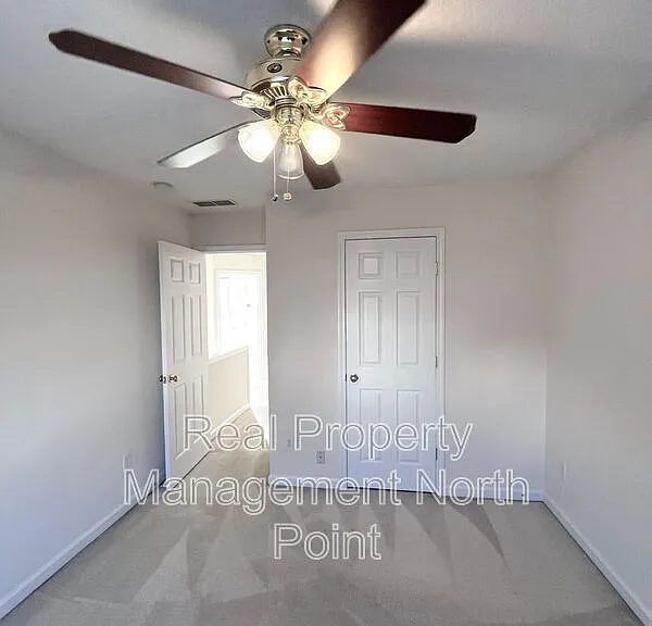 5305 Falling Water Ter — Photo 24