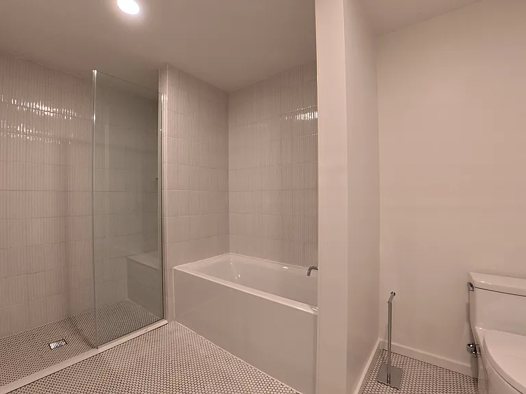 5119 Colfax Ave #201 — Photo 32