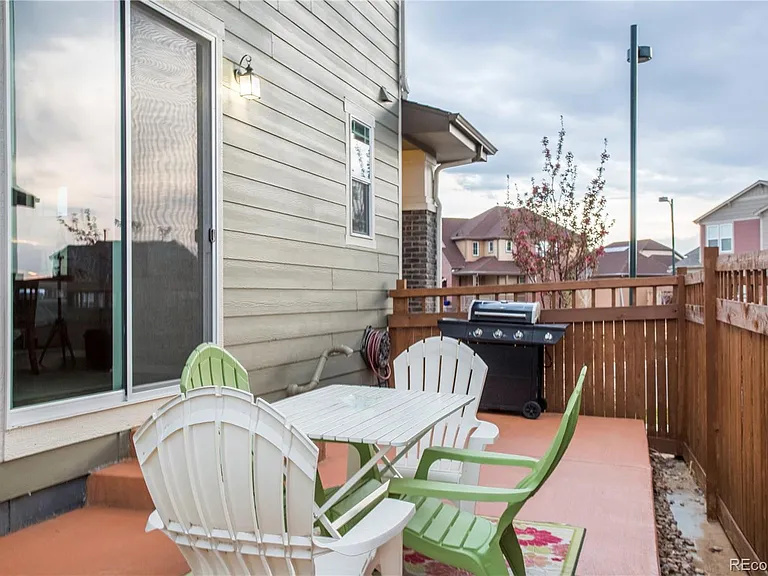 2834 Macon Way — Photo 33
