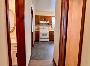 222 E Allen St #A, Springfield, IL 62704