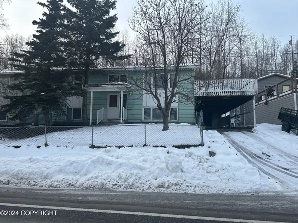 1580 Beaver Pl, Anchorage, AK 99504