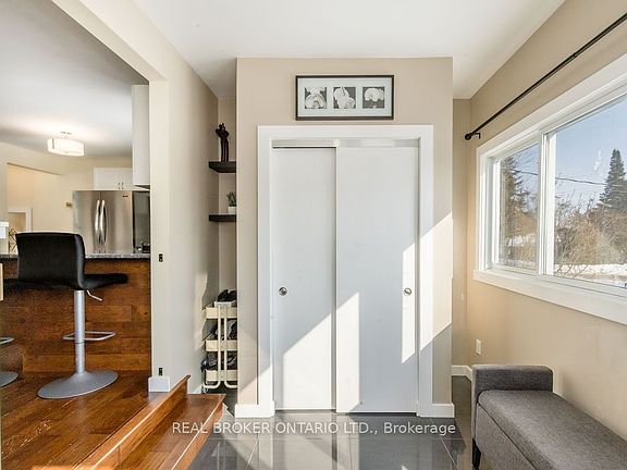 3rd image of 12 Owen Rd