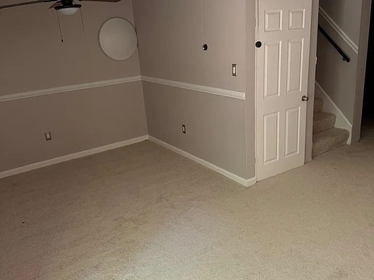 2712 Red Oak Ln — Photo 16