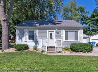 1720 Downey St, Lansing, MI 48906