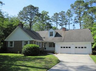 4102 Holly Ridge Rd, Trent Woods, NC 28562