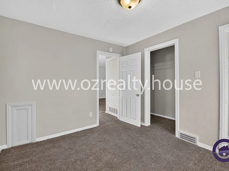 1263 Crestwood Rd #2 — Photo 11